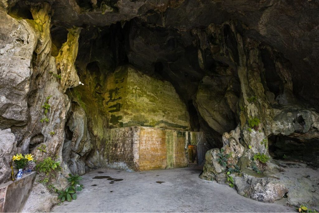 Hospital Cave, Cat Ba Island, one of the best historical places in Vietnam