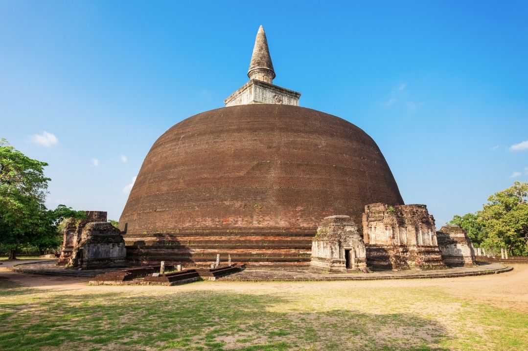 Polonnaruwa travel guide