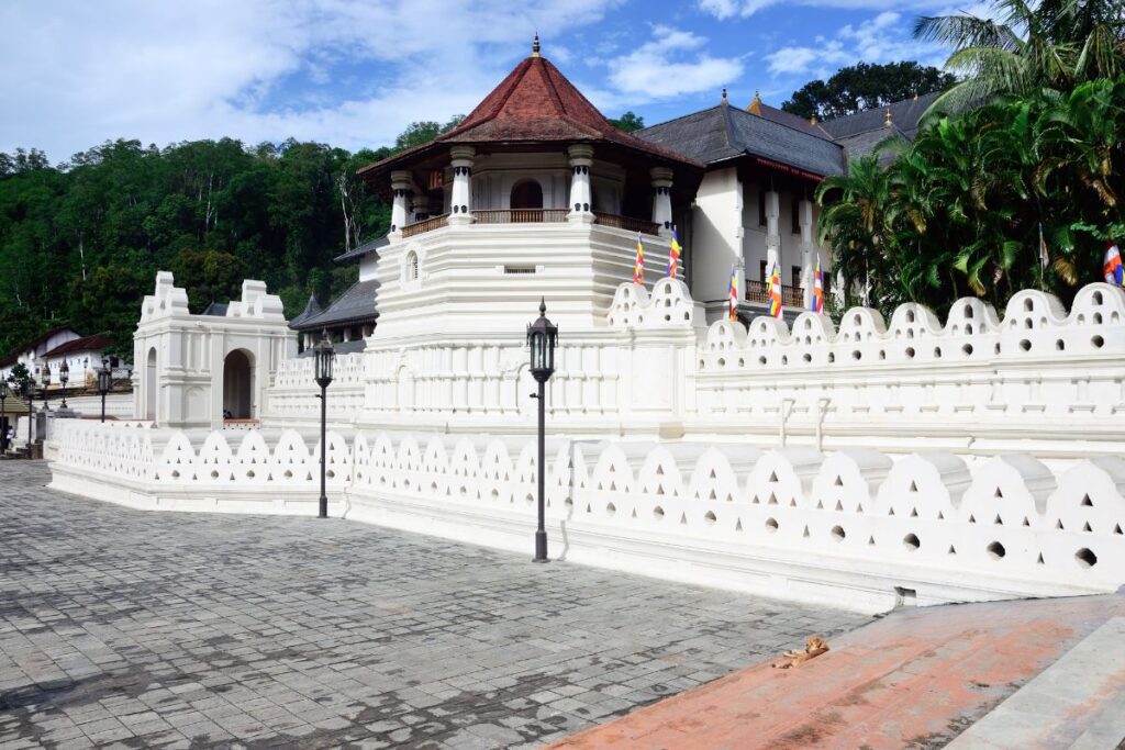 Temple of the Tooth, Kandy, one of the best historical sites in Sri Lanka